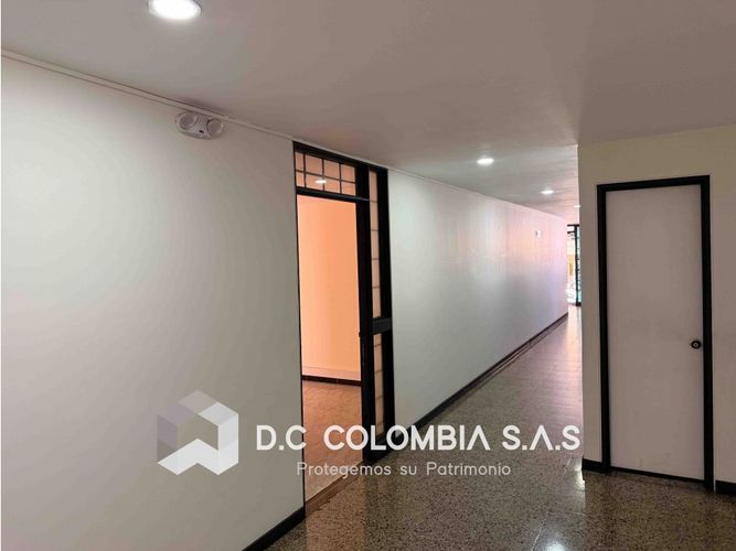 Apartaestudio en venta en Chapinero, Bogotá, 48 m² · foto 21 de 24