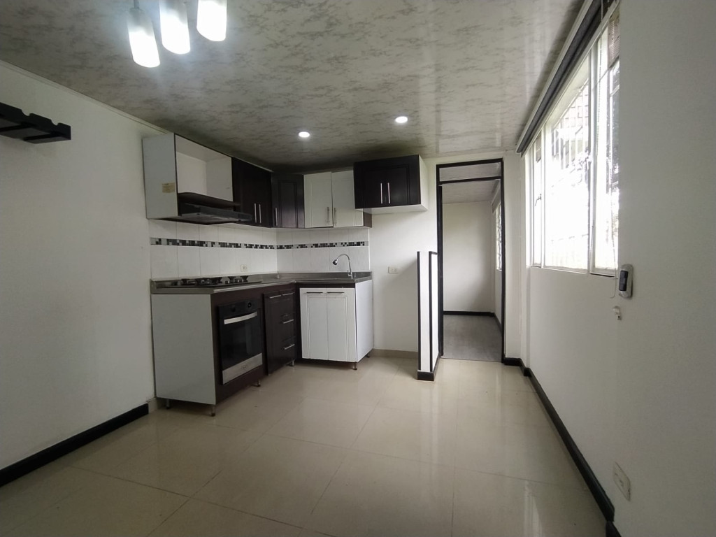 Casa en venta en Plazuelas Del Virrey, Bogotá · foto 3 de 21