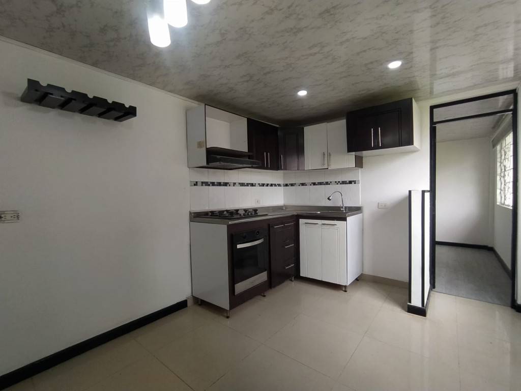 Casa en venta en Plazuelas Del Virrey, Bogotá · foto 8 de 21