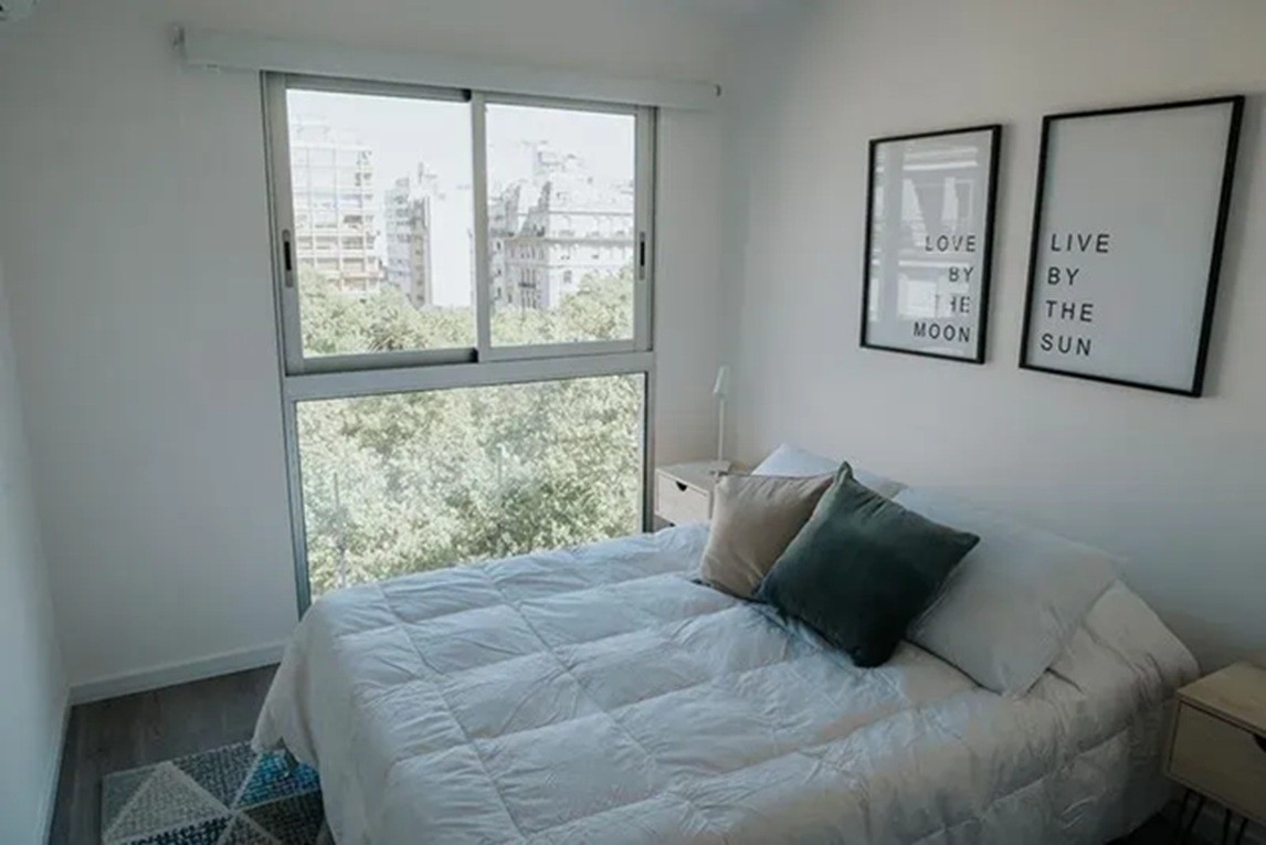 ALQUILER EN EL CENTRO DE 1 DORMITORIO, PISO 10 AL FRENTE, LAVADERO Y PORTERIA · Foto 9