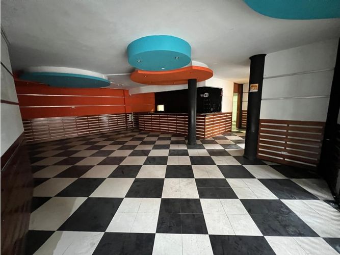 Local en arriendo en Loma Del Esmeraldal, Envigado, 120 m² · foto 11 de 20