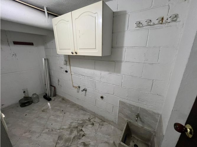 Local en arriendo en Claraval, Envigado, 56 m² · foto 4 de 15