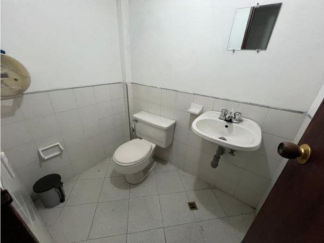 Local en arriendo en Claraval, Envigado, 56 m² · foto 13 de 15