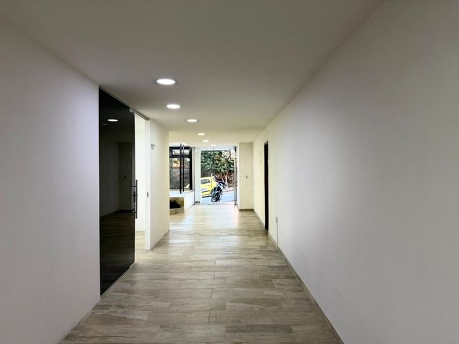 Local en venta en El Trianon, Envigado, 105 m² · foto 19 de 23
