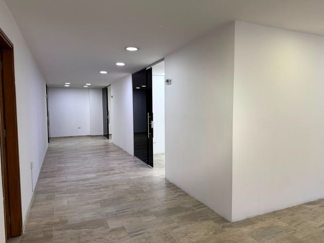 Local en venta en El Trianon, Envigado, 105 m² · foto 20 de 23