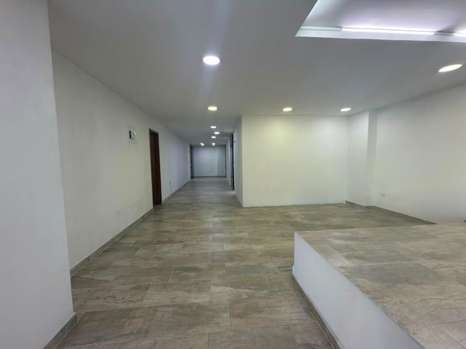 Local en venta en El Trianon, Envigado, 105 m² · foto 11 de 23
