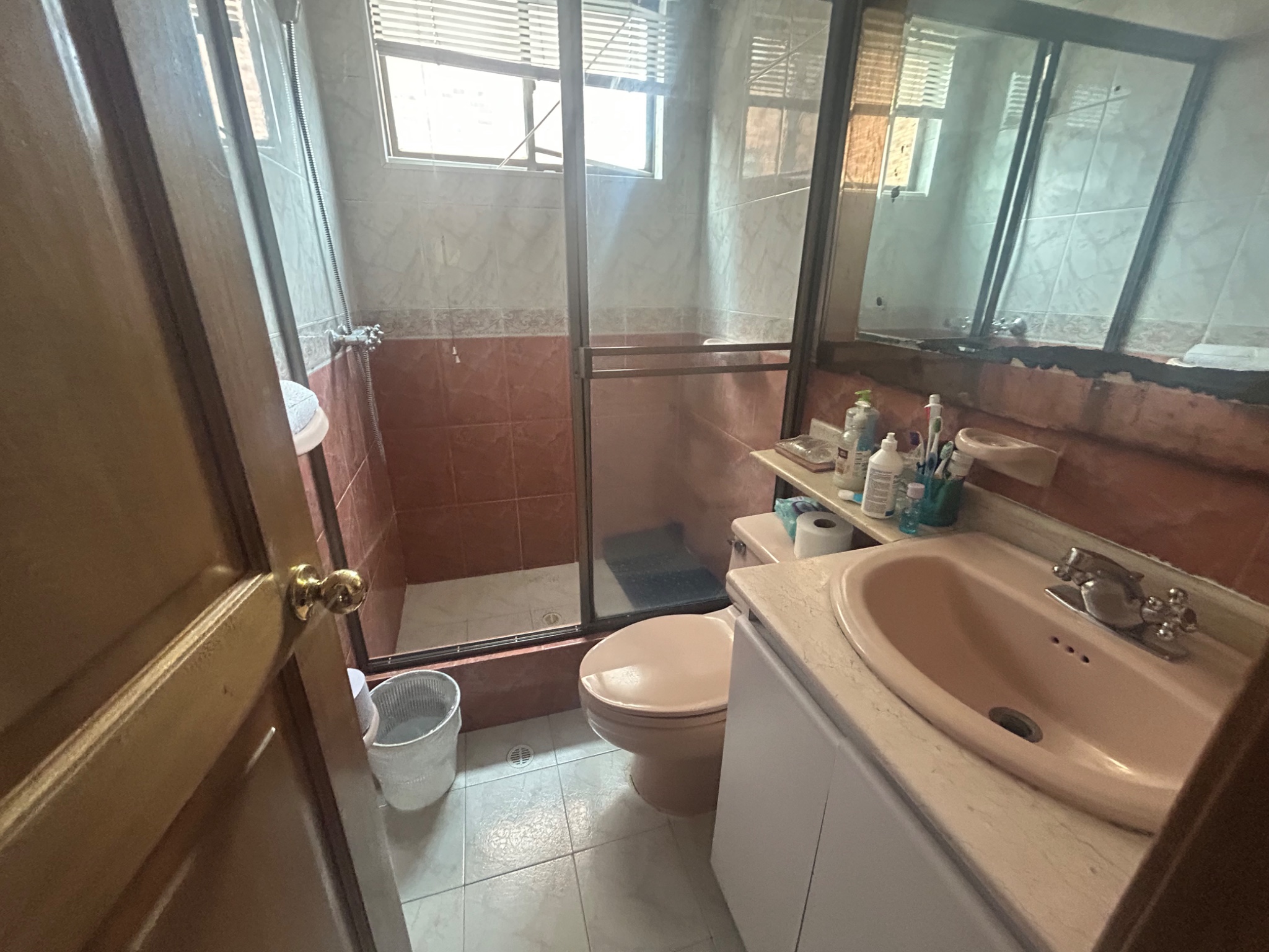 Apartamento en venta en Cedritos, Bogotá · foto 8 de 14