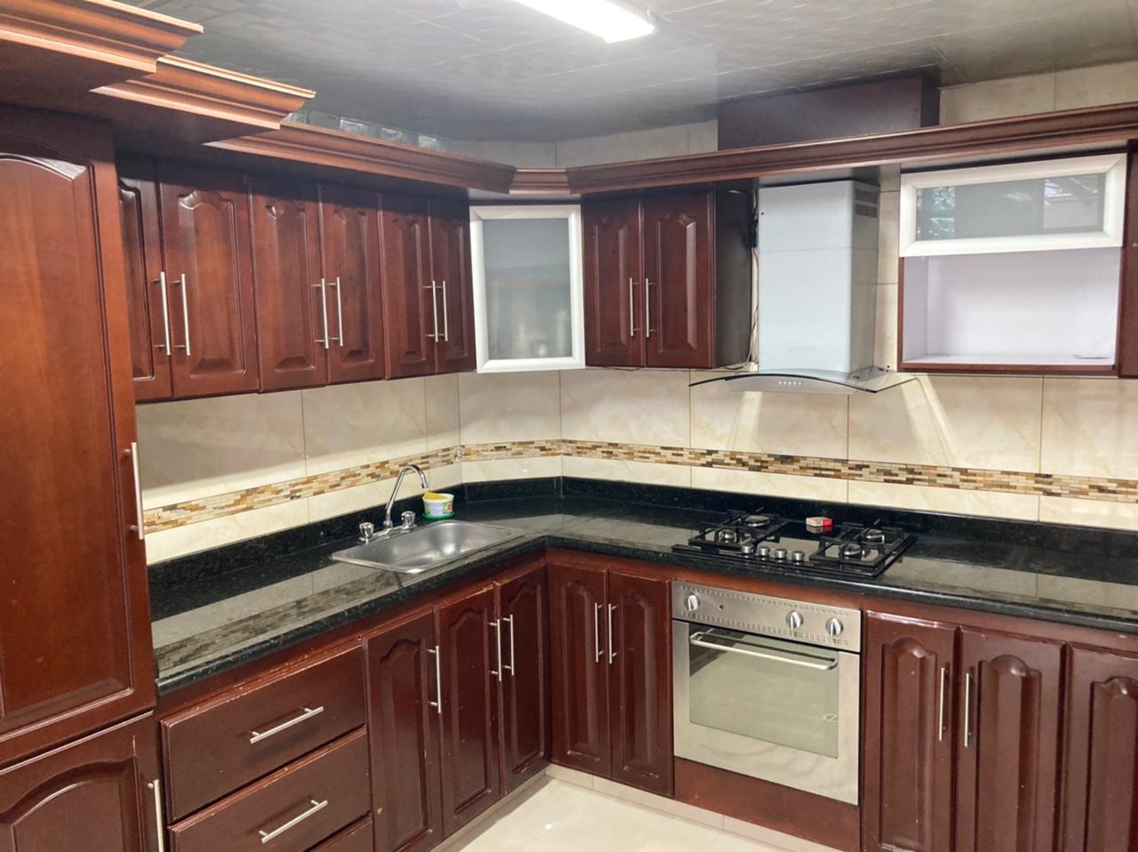 Casa en venta en Fontibon, Bogotá · foto 3 de 18