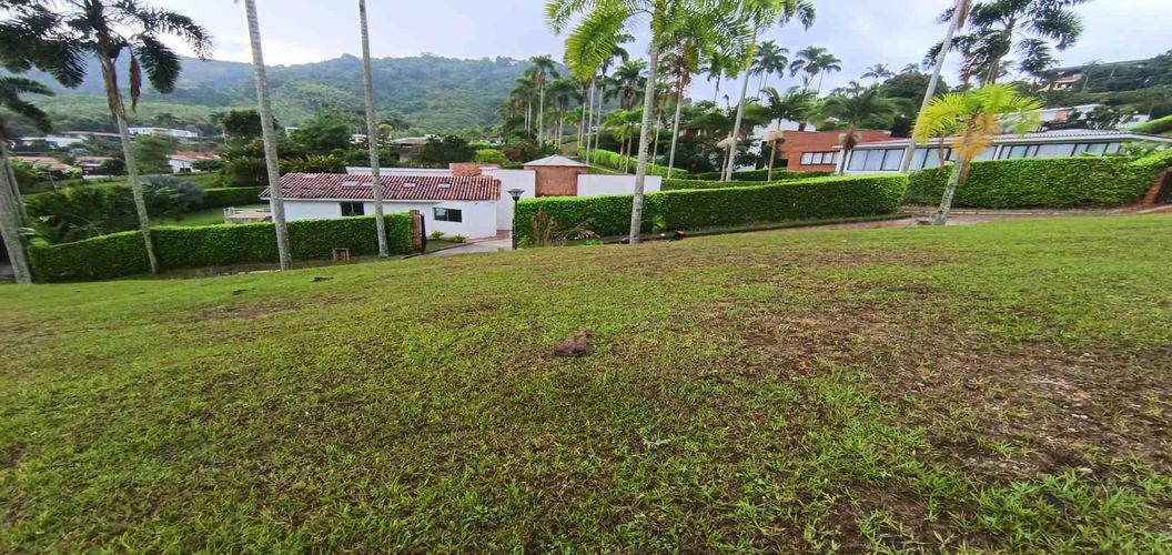 Lote en venta en La Trinidad, Manizales · foto 8 de 24