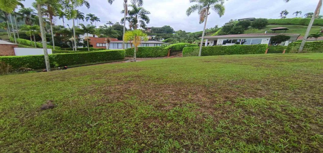 Lote en venta en La Trinidad, Manizales · foto 9 de 24