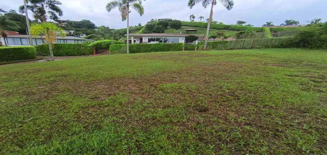 Lote en venta en La Trinidad, Manizales · foto 10 de 24