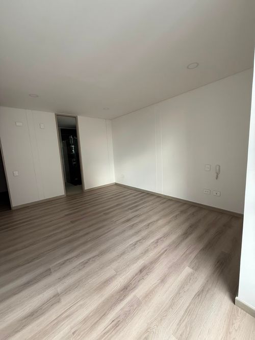 Apartamento de 4 alcobas en venta en El Tejar, Bucaramanga, 187 m² · foto 5 de 19