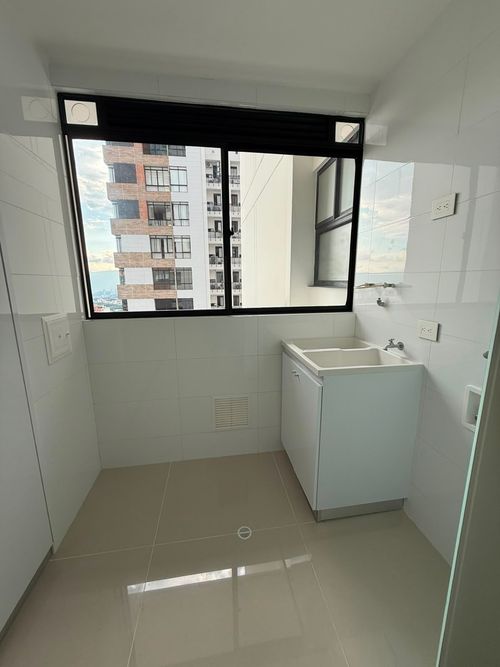 Apartamento de 4 alcobas en venta en El Tejar, Bucaramanga, 187 m² · foto 18 de 19