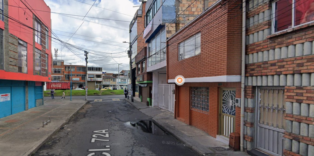 Casa en venta en Las Ferias, Bogotá · foto 2 de 3