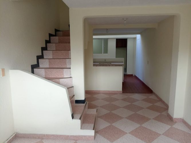 Casa de 3 alcobas en venta en San Mateo, Soacha, 57 m² · foto 2 de 19