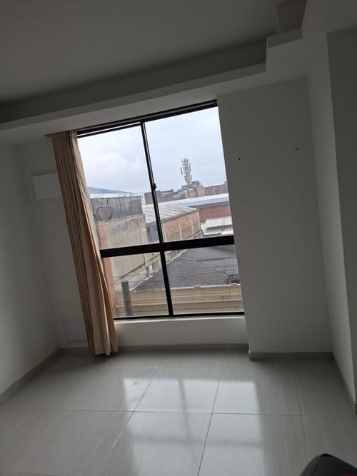 Apartaestudio en venta en Ricaurte, Bogotá, 30 m² · foto 2 de 5