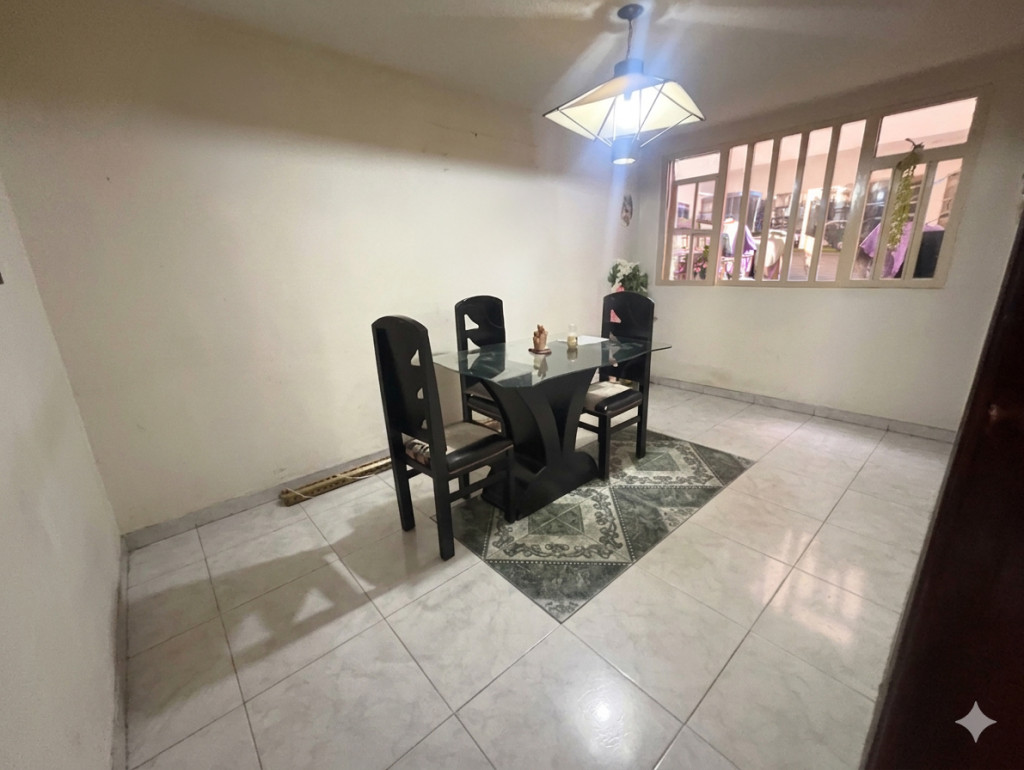 Casa en venta en Gustavo Restrepo, Bogotá · foto 4 de 21