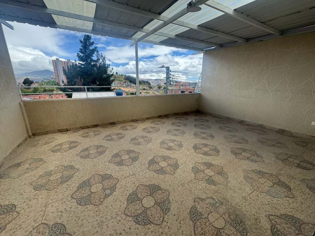 Casa en venta en Las Lomas, Bogotá · foto 16 de 18