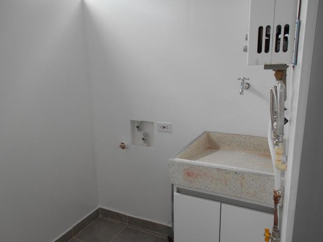 Apartamento de 3 alcobas en venta en Galerias, Bogotá, 103 m² · foto 11 de 24