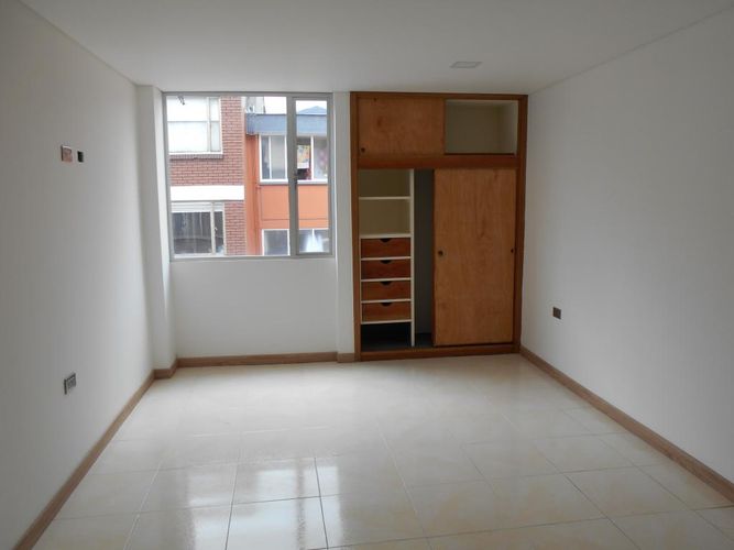 Apartamento de 3 alcobas en venta en Galerias, Bogotá, 103 m² · foto 16 de 24