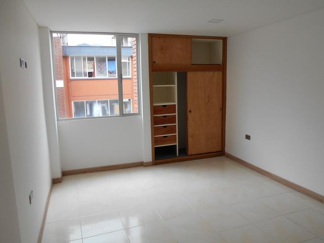 Apartamento de 3 alcobas en venta en Galerias, Bogotá, 103 m² · foto 17 de 24