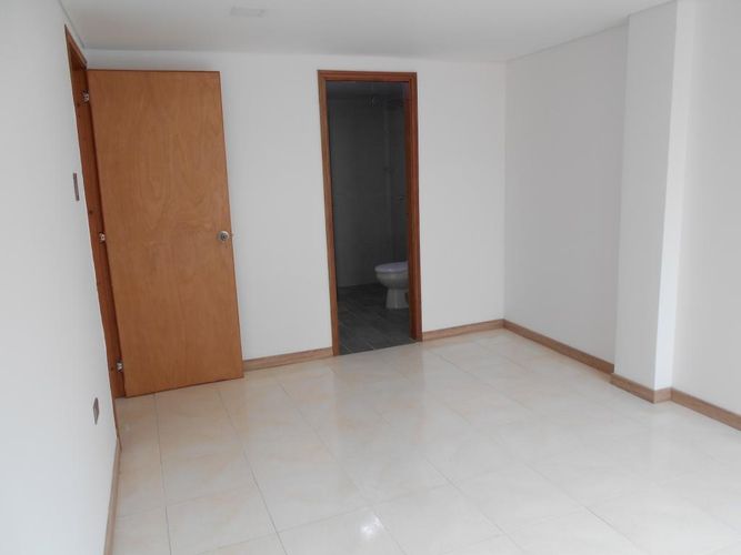 Apartamento de 3 alcobas en venta en Galerias, Bogotá, 103 m² · foto 18 de 24