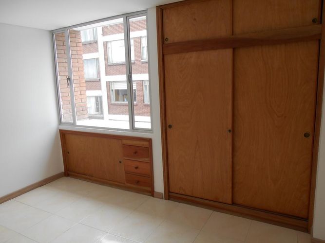 Apartamento de 3 alcobas en venta en Galerias, Bogotá, 103 m² · foto 23 de 24