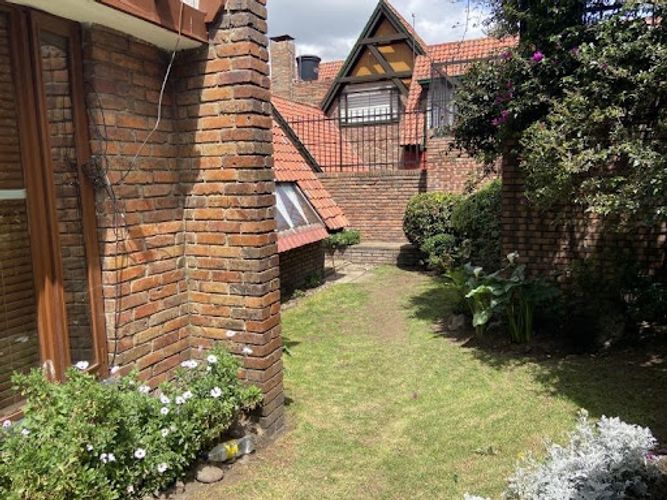 Casa de 3 alcobas en venta en Multicentro, Bogotá, 231 m² · foto 22 de 24