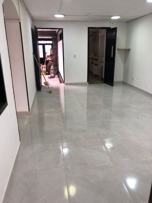 Apartamento de 5 alcobas en venta en San Antonio De Padua, Bogotá, 198 m² · foto 8 de 14