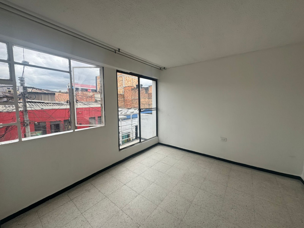 Apartamento en venta en Ricaurte, Bogotá · foto 2 de 12