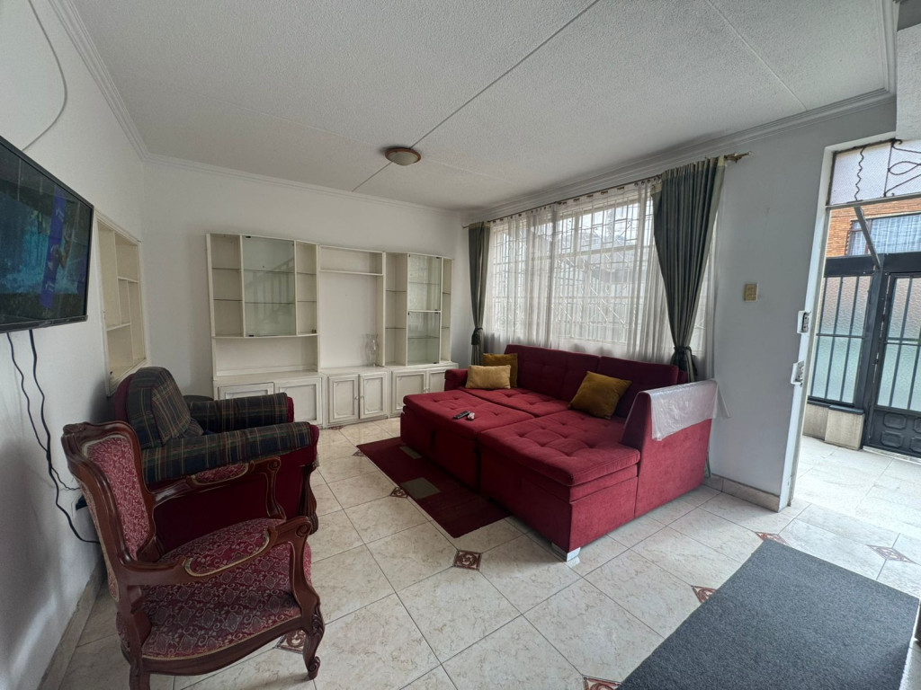 Casa en venta en Ciudad Jardin Sur, Bogotá · foto 4 de 18