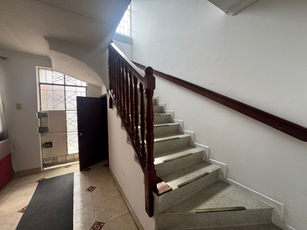 Casa en venta en Ciudad Jardin Sur, Bogotá · foto 6 de 18