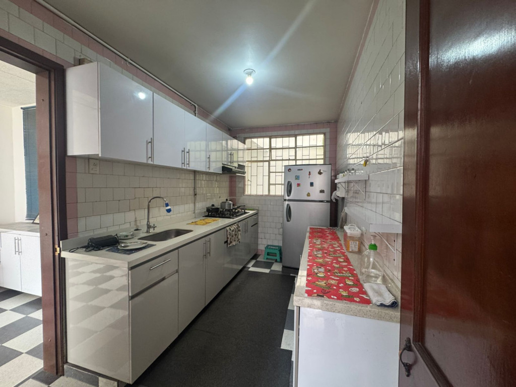 Casa en venta en Ciudad Jardin Sur, Bogotá · foto 7 de 18