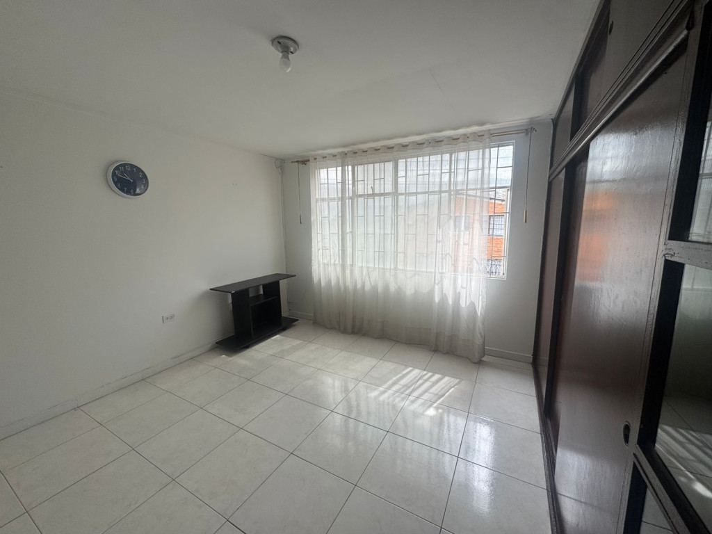 Casa en venta en Ciudad Jardin Sur, Bogotá · foto 9 de 18