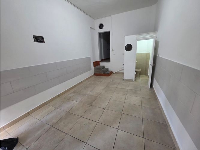 Local en arriendo en Prado, Medellín, 35 m² · foto 2 de 5