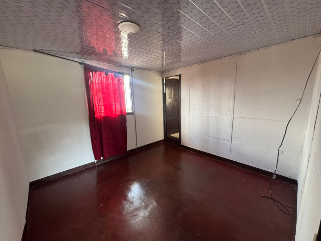 Casa en venta en Villa Del Cerro, Bogotá · foto 2 de 18
