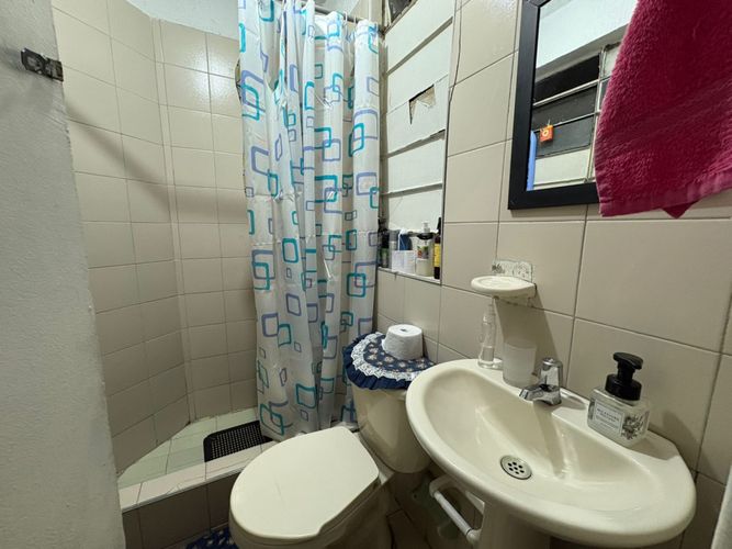 Casa de 10 alcobas en venta en Abraham Lincoln, Bogotá, 296 m² · foto 12 de 24