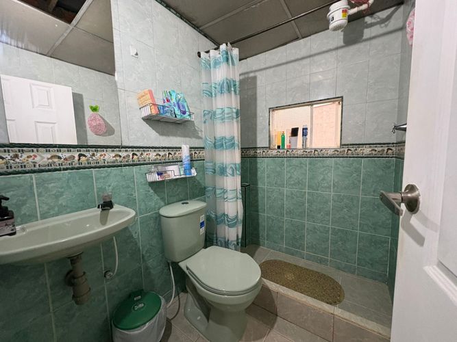 Casa de 10 alcobas en venta en Abraham Lincoln, Bogotá, 296 m² · foto 20 de 24