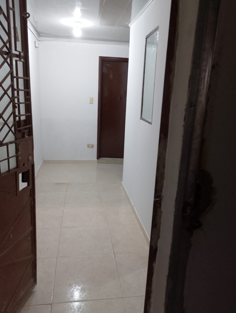 Casa en venta en Centenario, Bogotá · foto 13 de 24