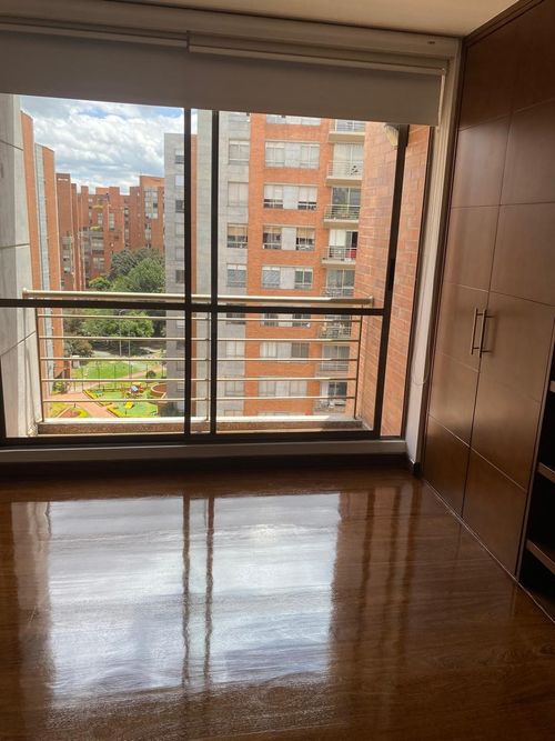 Apartamento en venta en La Carolina, Bogotá · foto 9 de 21