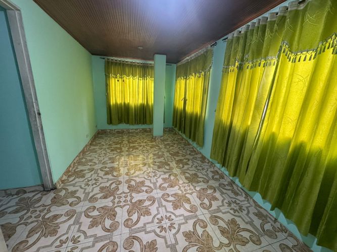 Casa de 5 alcobas en venta en San Agustin, Bogotá, 200 m² · foto 2 de 12