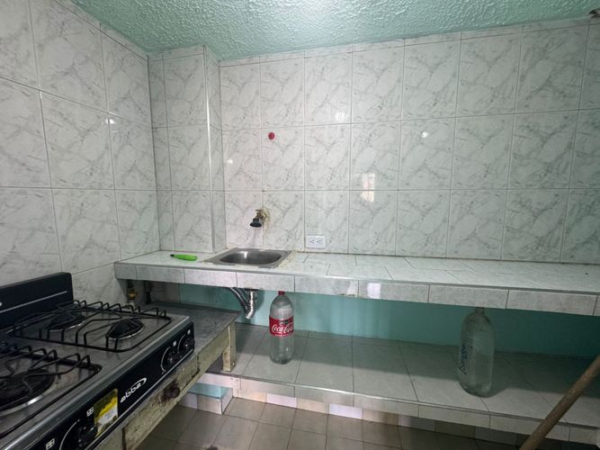 Casa de 5 alcobas en venta en San Agustin, Bogotá, 200 m² · foto 4 de 12