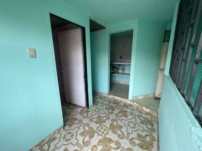 Casa de 5 alcobas en venta en San Agustin, Bogotá, 200 m² · foto 7 de 12