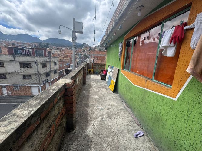 Casa de 5 alcobas en venta en San Agustin, Bogotá, 200 m² · foto 10 de 12