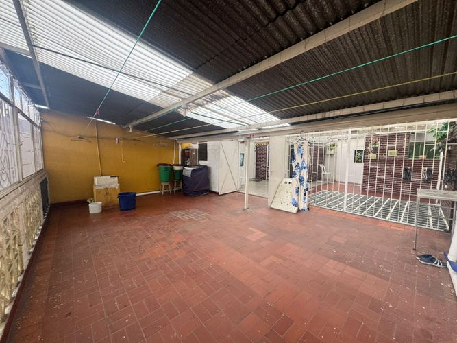 Casa de 4 alcobas en venta en Olaya, Bogotá, 280 m² · foto 19 de 21