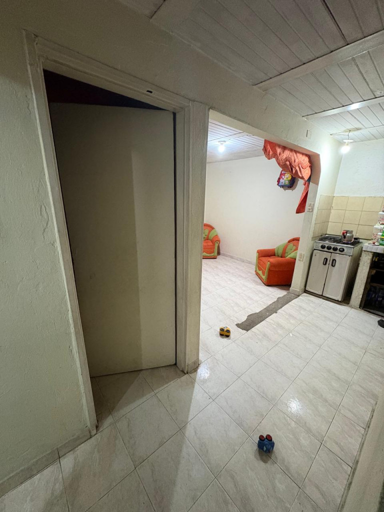 Casa en venta en Las Guacamayas, Bogotá · foto 19 de 24