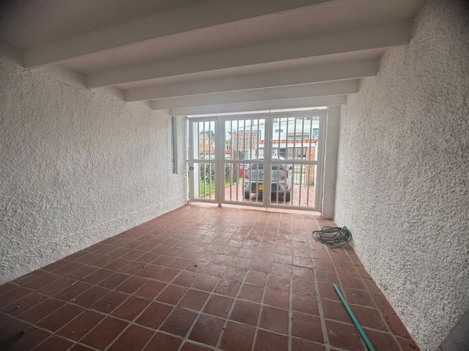 Casa de 5 alcobas en venta en Las Villas, Bogotá, 252 m² · foto 20 de 24