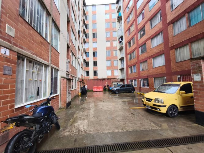 Apartamento de 2 alcobas en venta en Juan Rey Sur, Bogotá, 35 m² · foto 2 de 16