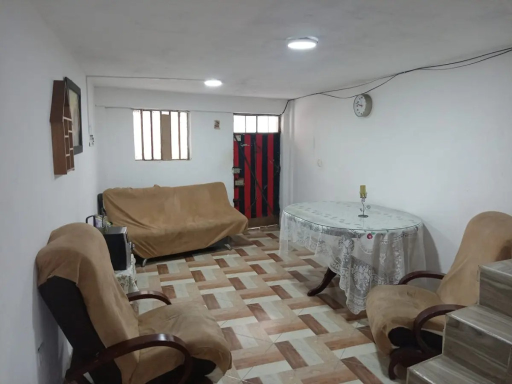 Casa en venta en Bellavista Sur, Bogotá · foto 4 de 24