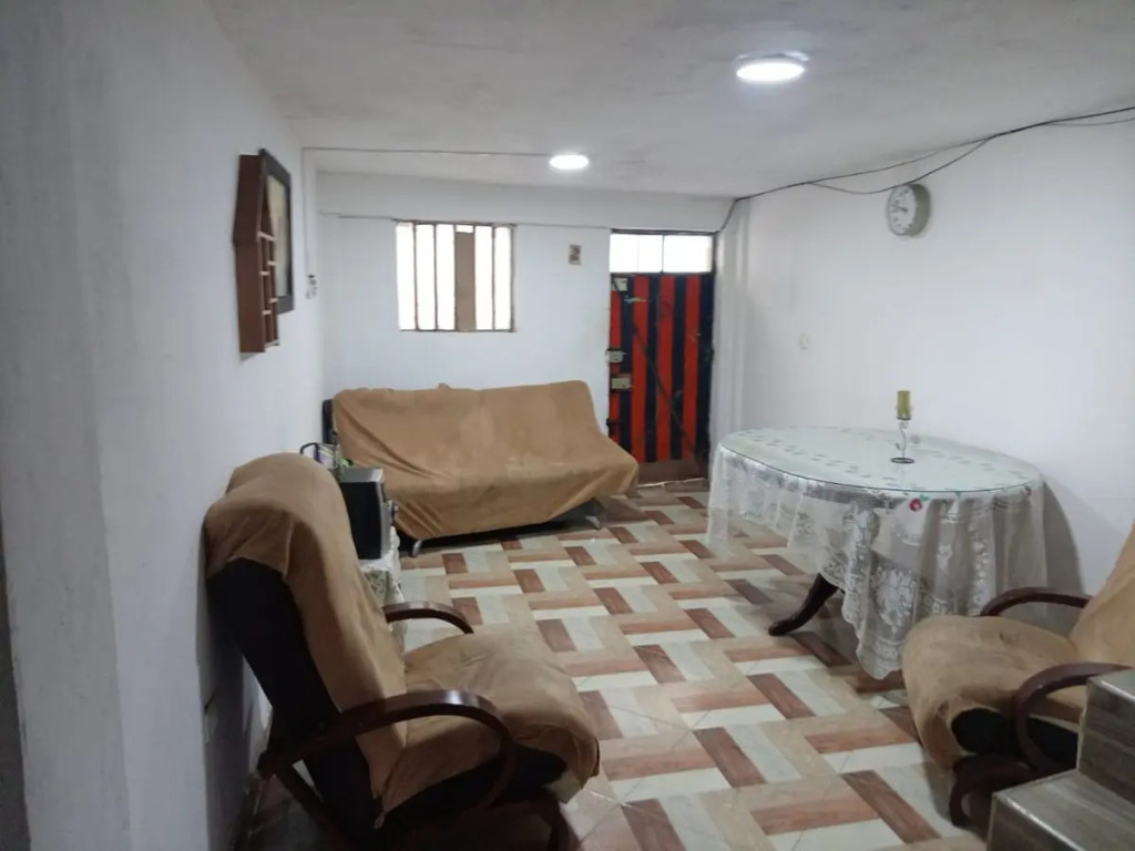 Casa en venta en Bellavista Sur, Bogotá · foto 18 de 24